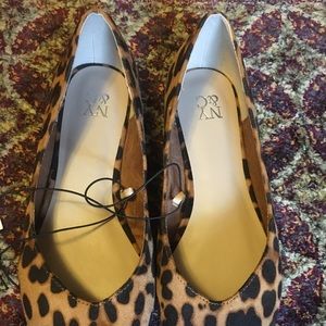 Women’s flats